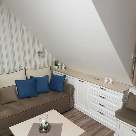 Maglic 412 Lux *