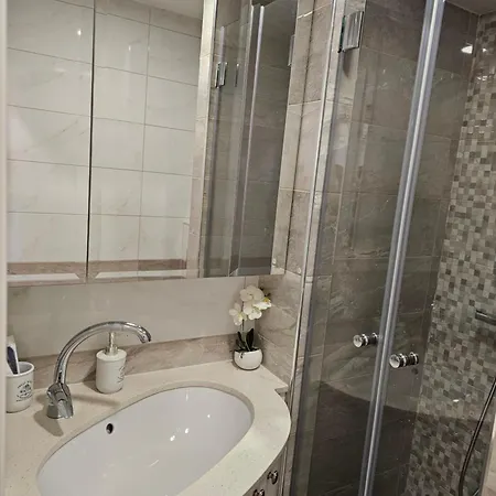 Maglic 412 Lux Kopaonik